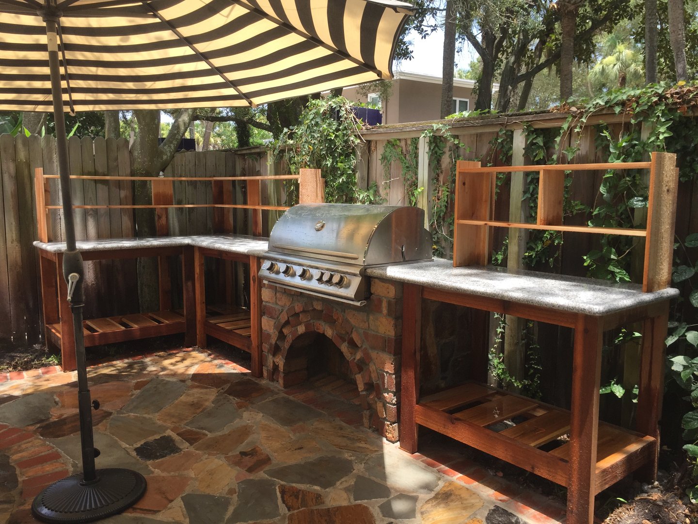 Outdoor Kitchens in Jacksonville, FL | Senior Citizen Discounts Available